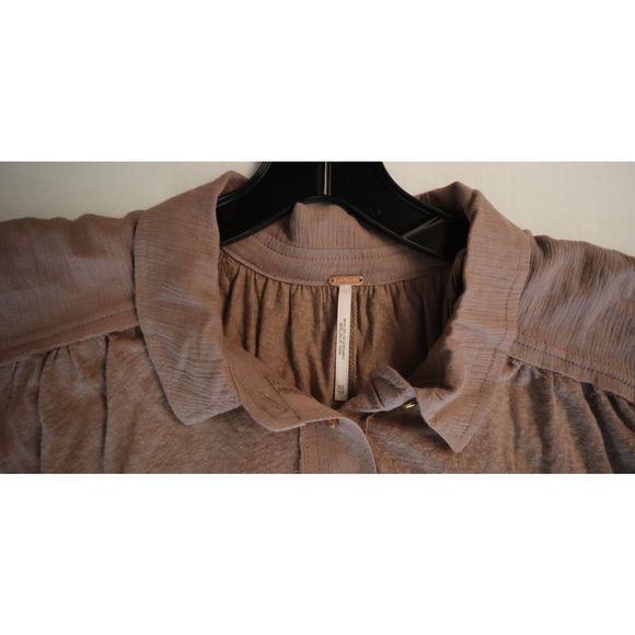 Free People OB1102105 Women's Sz XS Brown Lowdown Henley Oversized Linen Top $78 - Picture 3 of 10